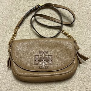 Tan Tory Burch crossbody bag
